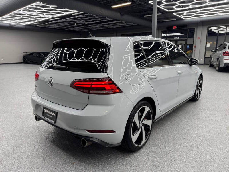 2020 Volkswagen Golf GTI SE