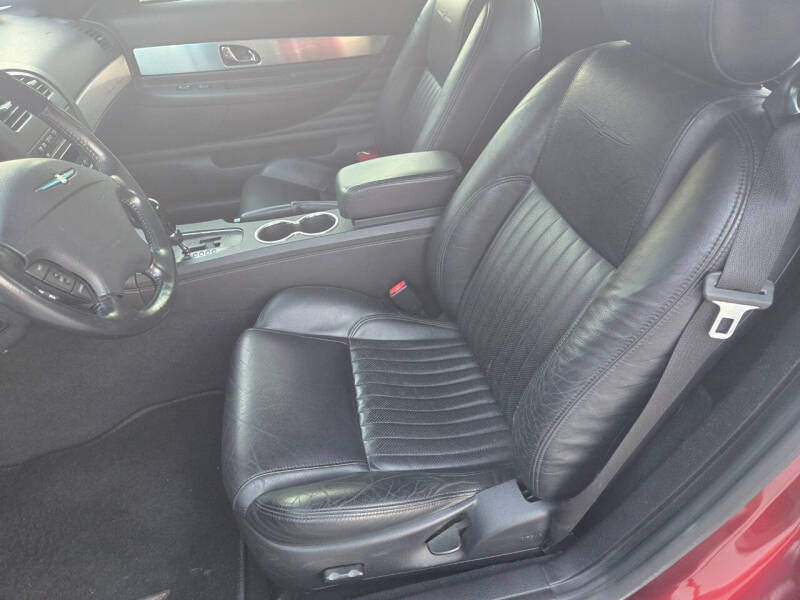 2004 Ford Thunderbird Deluxe