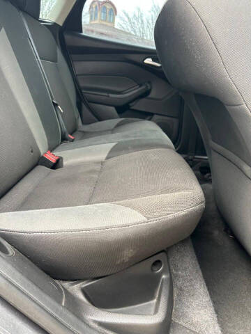 2012 Ford Focus SE