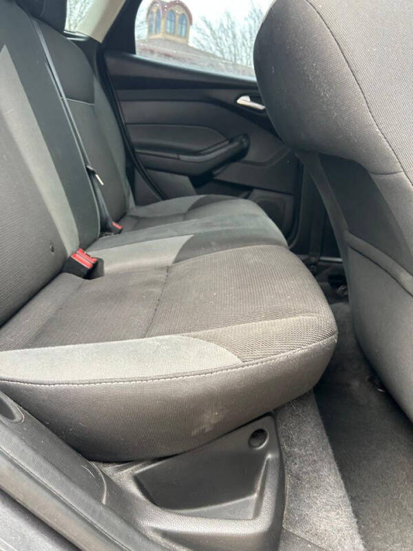 2012 Ford Focus SE