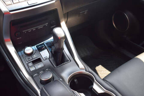 2017 Lexus NX 200t