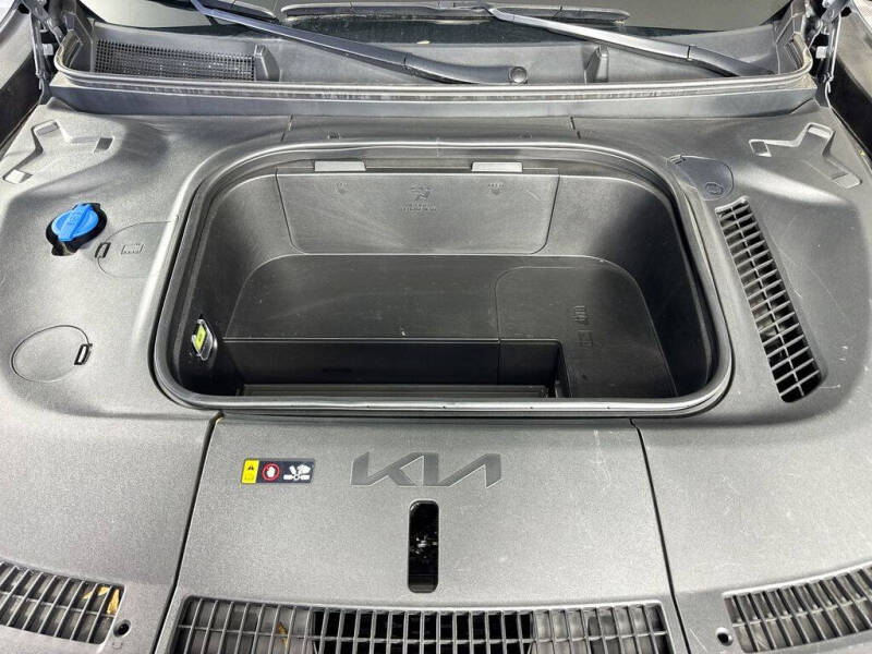 2026 Kia EV9 Wind