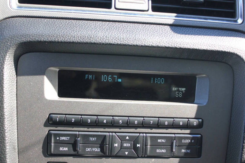 2014 Ford Mustang V6