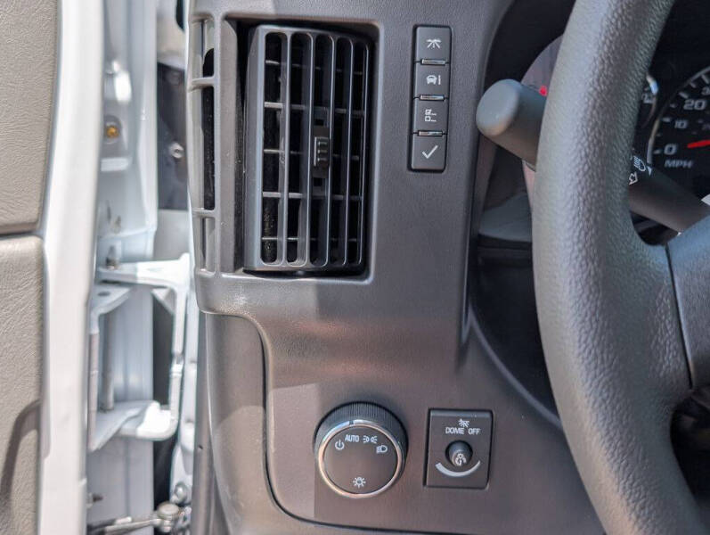 2026 Chevrolet Express 2500
