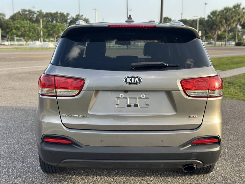 2017 Kia Sorento LX