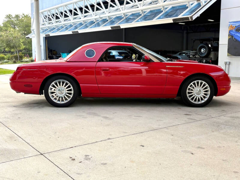 2005 Ford Thunderbird Deluxe
