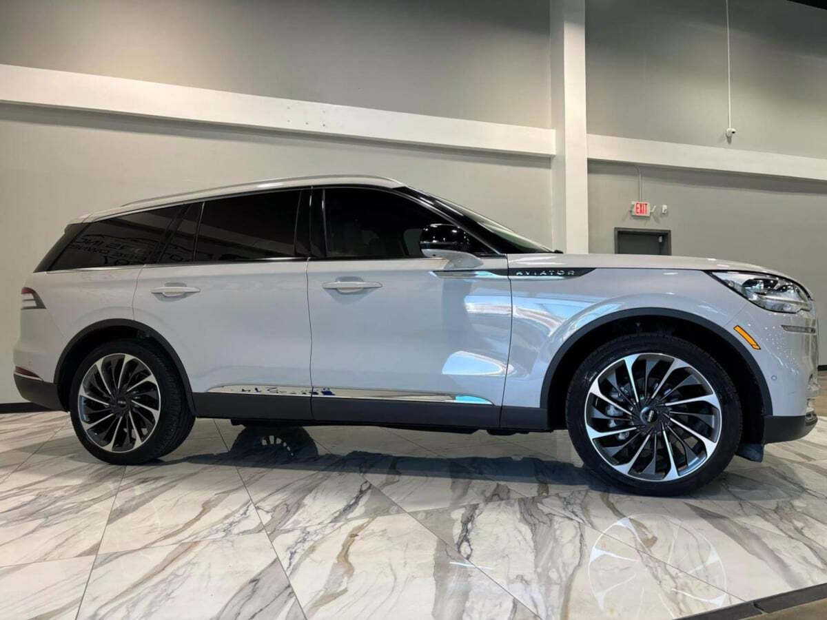 2023 Lincoln Aviator for sale at IMD MOTORS, INC in Dallas, TX