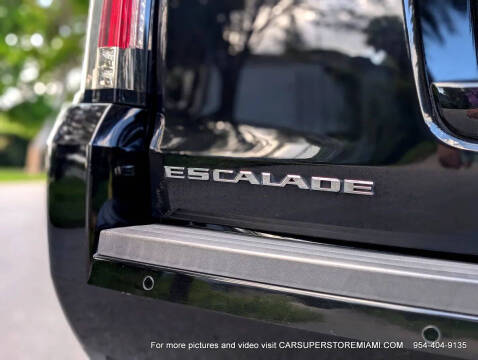 2015 Cadillac Escalade Luxury