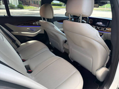 2017 Mercedes-Benz E-Class E 300 4MATIC