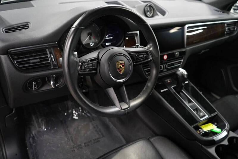 2023 Porsche Macan S