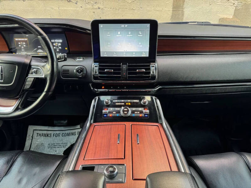 2020 Lincoln Navigator L Reserve