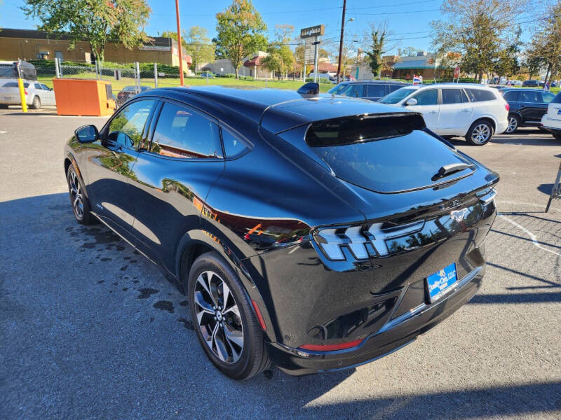 2021 Ford Mustang Mach-E Premium