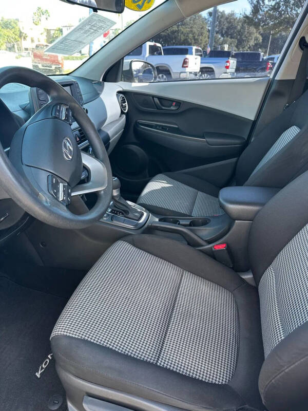 2021 Hyundai Kona SE