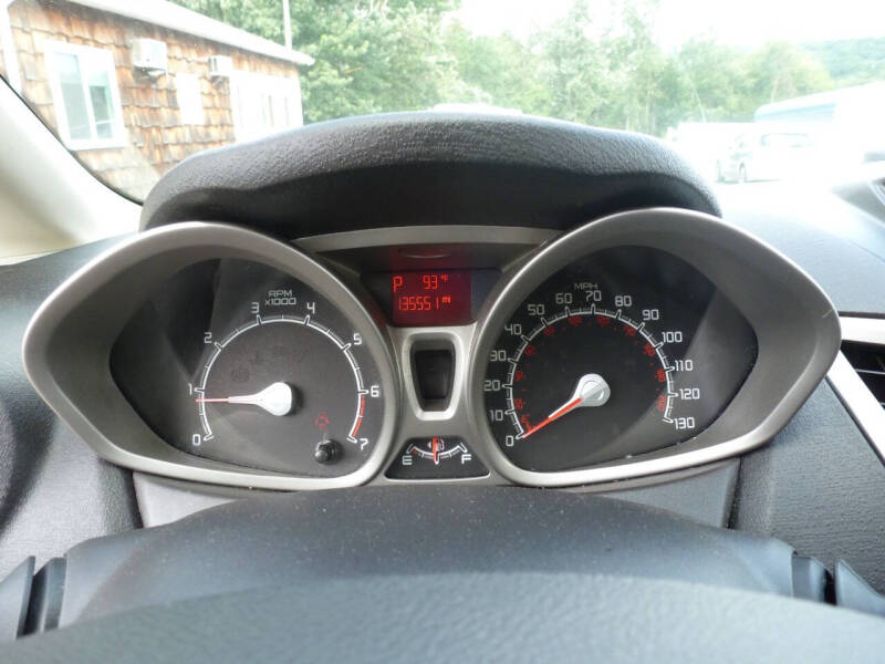 2012 Ford Fiesta SE