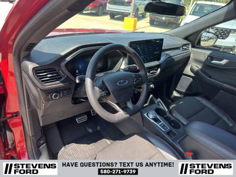 2024 Ford Escape ST-Line