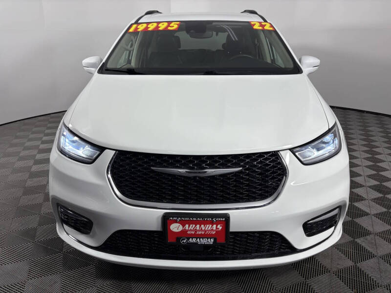 2022 Chrysler Pacifica Touring L