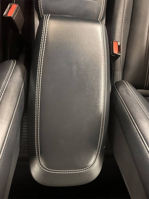 2021 Ford Mustang Mach-E Select