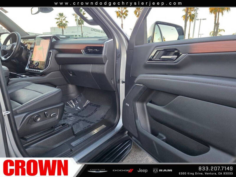 2025 GMC Yukon XL Denali