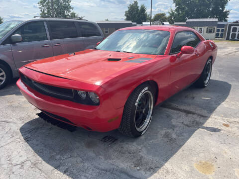 2014 Dodge Challenger for sale at HEDGES USED CARS in Carleton MI