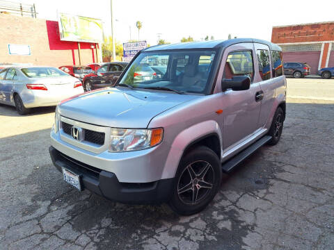 2009 Honda Element for sale at Clean Cars Cali in Pasadena CA