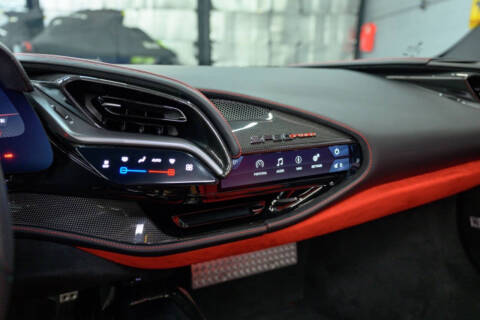 2023 Ferrari SF90 Spider