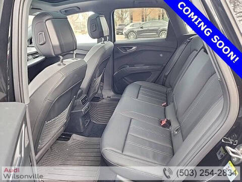 2024 Audi Q4 e-tron quattro Prestige 50