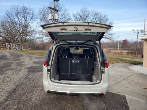 2021 Chrysler Pacifica Touring