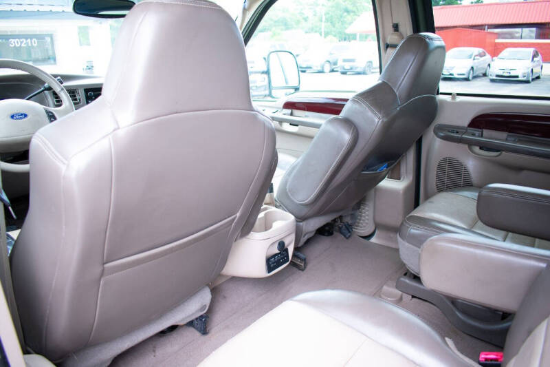 2003 Ford Excursion Eddie Bauer