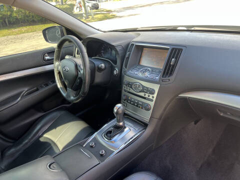 2012 Infiniti G25 Sedan Journey