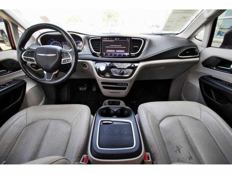 2021 Chrysler Pacifica Touring L