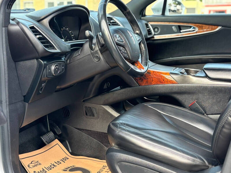 2016 Lincoln MKX Select