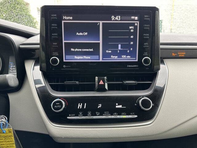 2022 Toyota Corolla LE