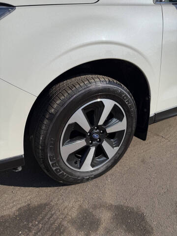 2017 Subaru Forester 2.5i Limited