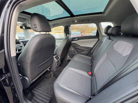 2024 Volkswagen Taos SE 4Motion