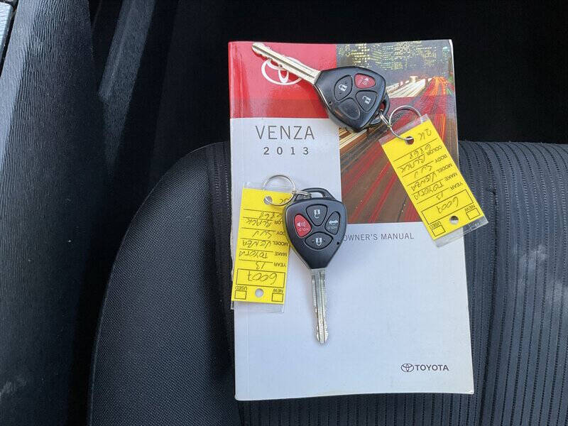 2013 Toyota Venza LE