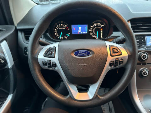 2014 Ford Edge SE