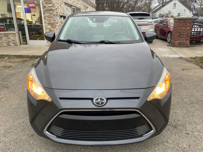 2016 Scion iA Base photo 4