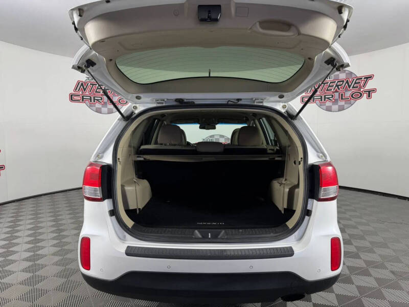 2015 Kia Sorento LX