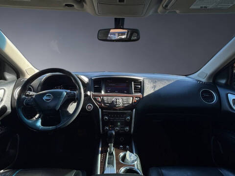 2013 Nissan Pathfinder Platinum