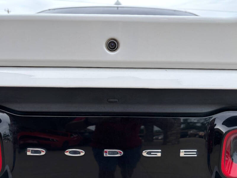 2017 Dodge Challenger SXT