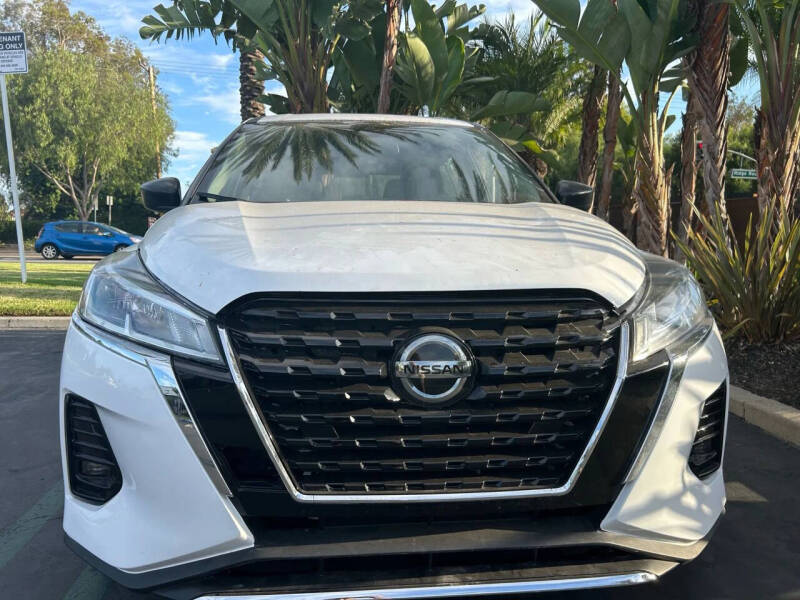 2021 Nissan Kicks S