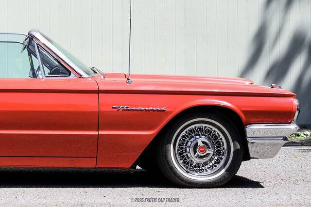 1964 Ford Thunderbird
