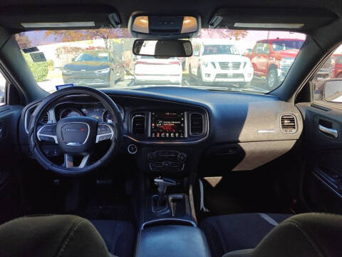 2015 Dodge Charger SXT