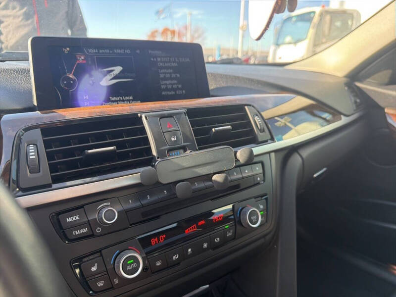 2015 BMW 3 Series 320i