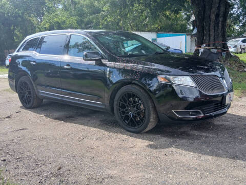 2013 Lincoln MKT