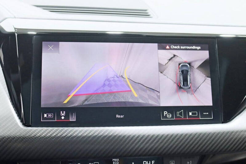 2023 Audi e-tron GT quattro Prestige