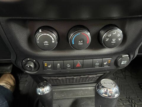 2016 Jeep Wrangler Unlimited Sahara 75th Anniversary