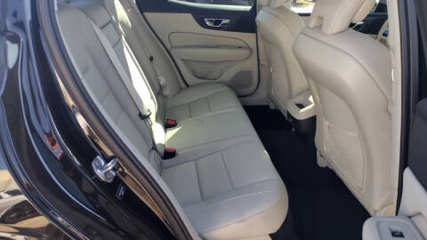 2019 Volvo S60 T5 Momentum