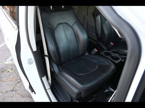 2018 Chrysler Pacifica Touring L