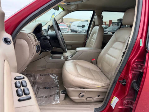 2005 Ford Explorer XLT